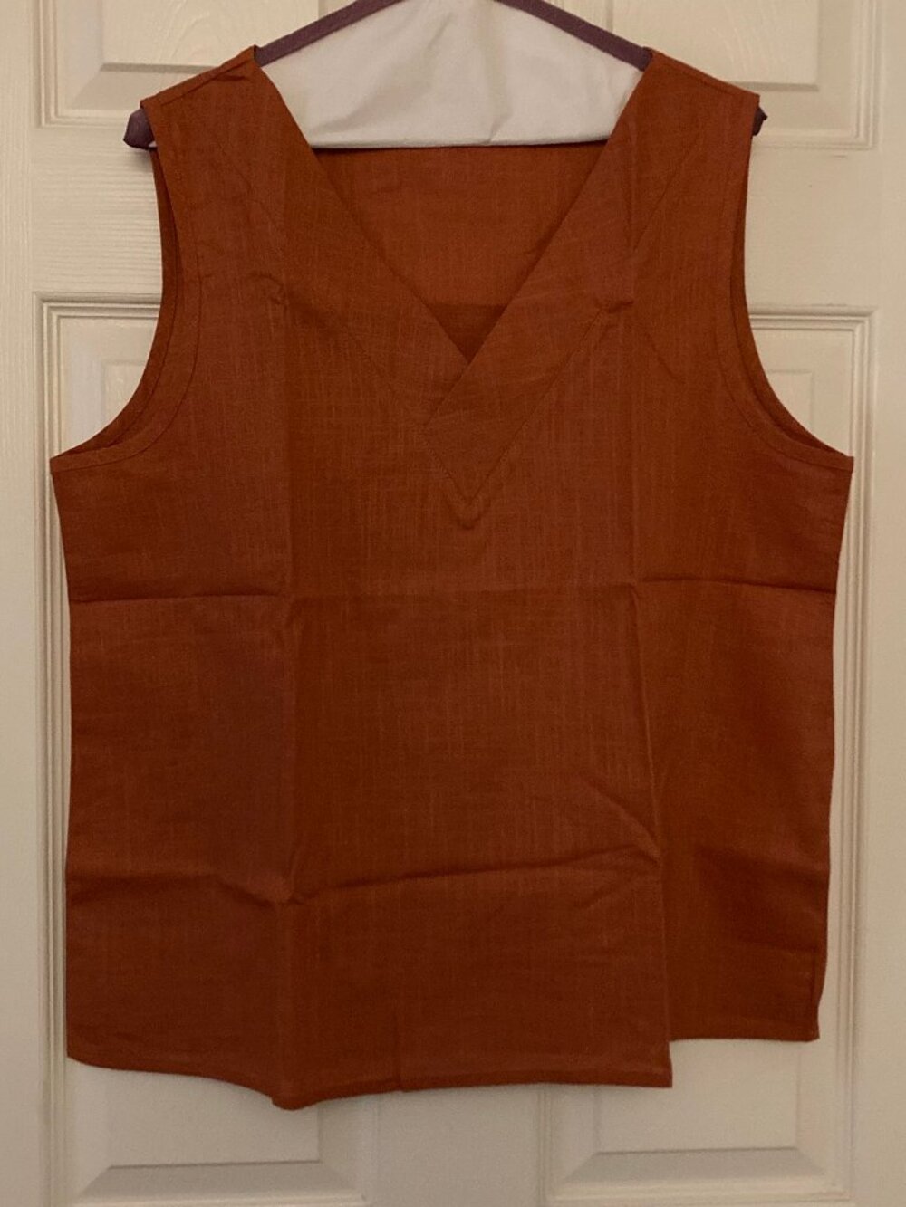 100% COTTON, Excellent Condition, SZ L, woven V-neck Tank, Terra Cotta